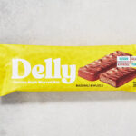 Delly Çikolata Kaplı Bademli & Muzlu Meyveli Bar 35 g