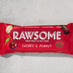 Rawsome Vişneli ve Fıstıklı Meyve Barı 40 g
