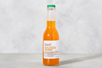 İzmit Gazozu Gazoz Mandalina Aromalı Gazlı İçecek 250 ml