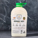 Cahit Bey Çiftliği Jersey Çiğ Süt 2 L