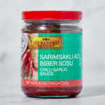 Lee Kum Kee Sarımsaklı Acı Biber Sosu 226 g