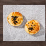 Pelin'in Ekmeği Otlu & Peynirli Poğaça 2x90 g (Dondurulmuş)
