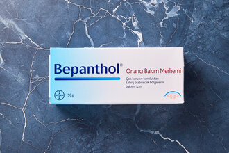 Bepanthol Onarıcı Bakım Merhemi 50 G