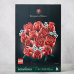 Lego Botanic Gül Buketi Yapım Seti (822 Parça)
