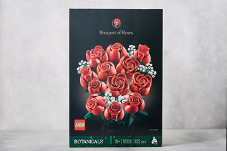 Lego Botanic Gül Buketi Yapım Seti (822 Parça)
