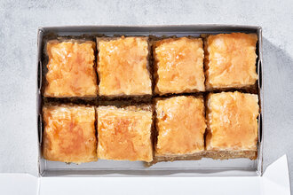 Elmacıpazarı Güllüoğlu Kuru Baklava Cevizli 310 g